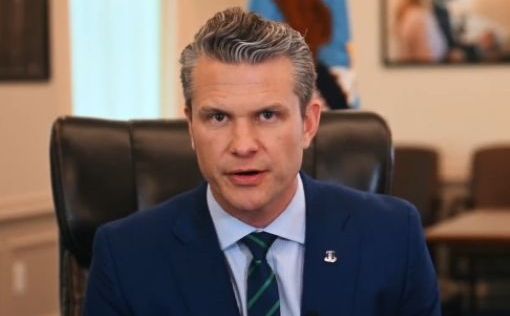 Хегсет заявил, что Иран ответит за поддержку Хуситов