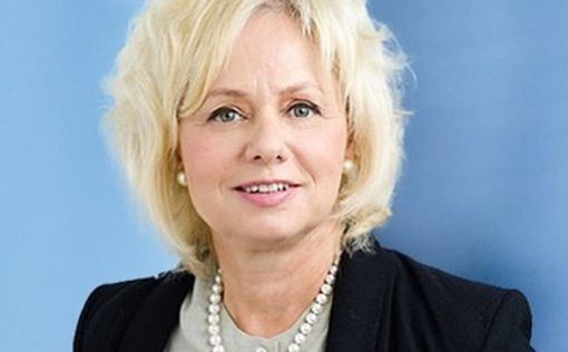 БАГАЦ потребовал объяснений от правительства по делу об увольнении Бахарав-Миары