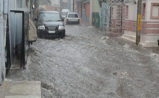 Сильные ливни накрыли Испанию: целые города уходят под воду