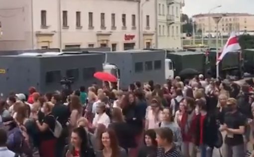В Минске проходит акция протеста учителей