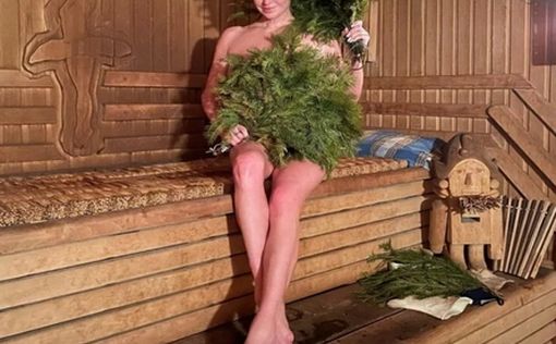 Анастасия Волкова сменила купальник на веники