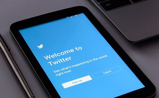 СМИ: Twitter возвращает знаменитостям "синюю галочку" без платы за подписку