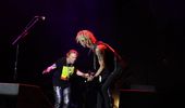 Три часа в Тель-Авиве: концерт легендарных Guns N' Roses - фоторепортаж | Фото 41