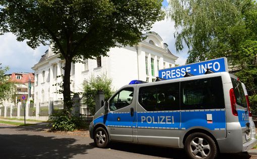 У посольства Ливии в Берлине мужчина совершил самосожжение