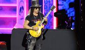 Три часа в Тель-Авиве: концерт легендарных Guns N' Roses - фоторепортаж | Фото 25