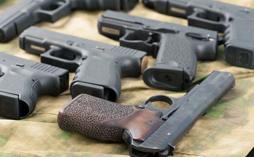 Израиль предотвратил попытку контрабанды 10 пистолетов из Иордании