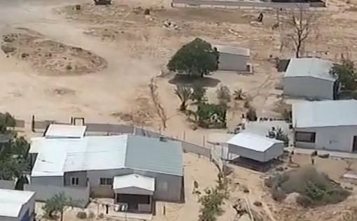 Рейд перед сносом домов в деревне депутата Саида аль-Харуми