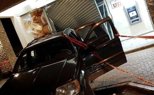 Шесть бедуинов задержаны при похищении банкомата в Беэр-Шеве