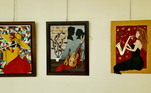 Выставка "Прикосновение к мечте" открылась в Г.Тарбут Петах-Тиквы
