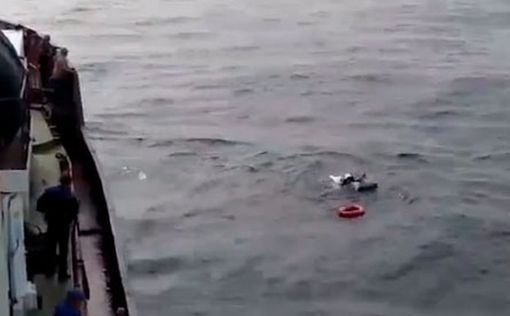 Четверо рыбаков умерли после употребления жидкости из бутылок, найденных в море