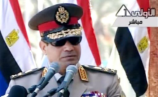 Египет. Ас-Сиси остается на посту министра обороны