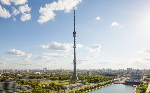 Останкинская башня окрасилась в поддержку террористов