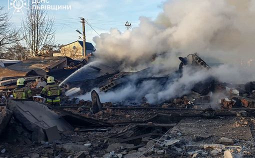 Массированная атака: Россия начала "отключать" Украину от света и тепла