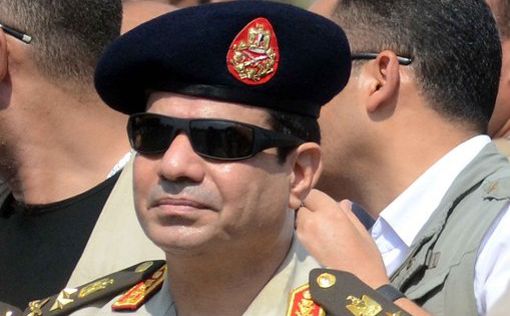 Армия Египта одобрила выдвижение аль-Сисси в президенты