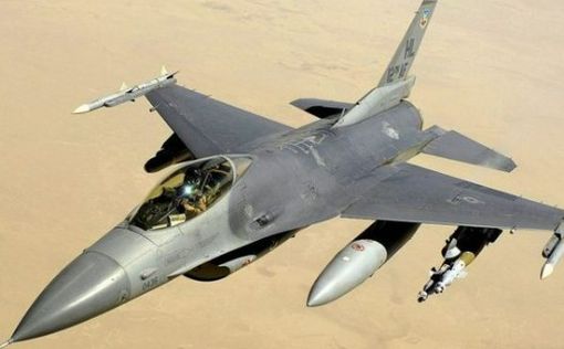 F-16