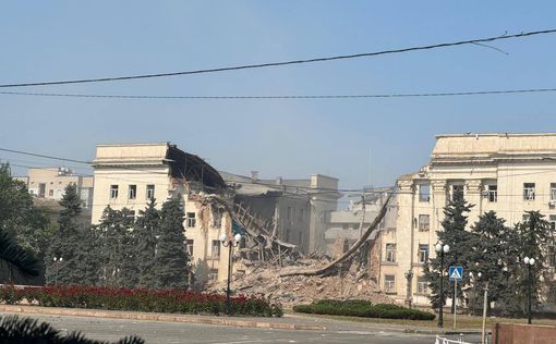 Россия уничтожила главное админздание в Херсоне: два удара за день