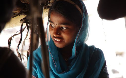 Около 12% девочек в Индии считают менструацию "божьей карой" или болезнью