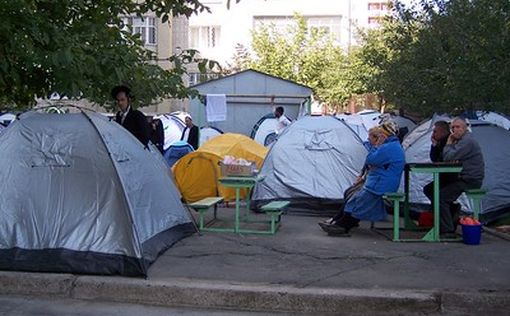 Умань: Нет хасидов - денег нет