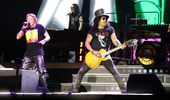 Три часа в Тель-Авиве: концерт легендарных Guns N' Roses - фоторепортаж | Фото 35