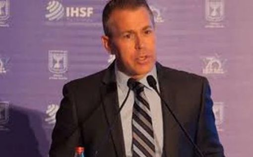 Посол Израиля: "Заявления Уэста подвергают опасности евреев"