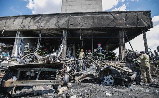 Удар по Виннице: тело одного из пропавших до сих пор не нашли | Фото: ДСНС України