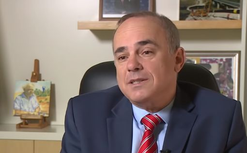 Штайниц: Либерман не комментирует спасение Абу Мазена