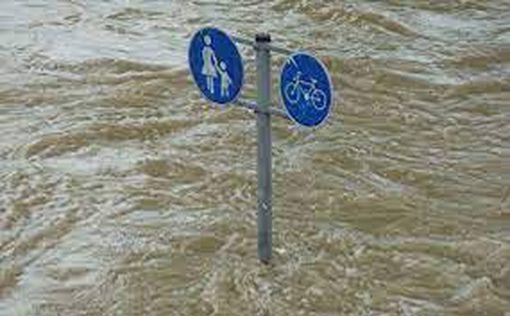 Ливни обрушились на Китай и привели к наводнениям