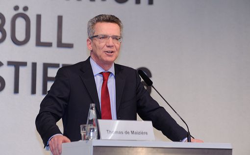 Министр МВД - немцам: будьте готовы к новым терактам