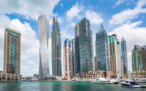 В Дубае появится небоскреб с «летающим островом»