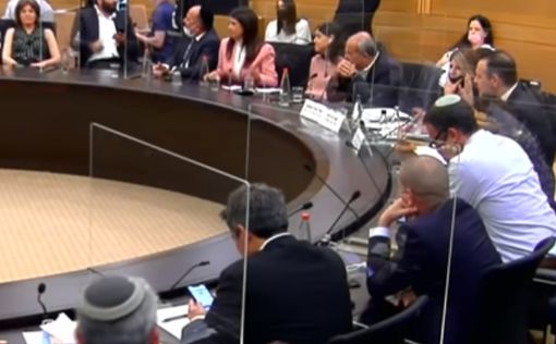 Беннет, Саар и Либерман поддержат серию "правых" законов