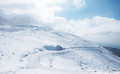 На горе Хермон выпало еще 20 см снега