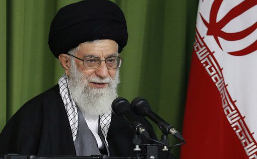 Хаменеи: США и Израиль манипулируют странами Запада