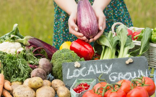 Венесуэльцы массово выезжают в Колумбию за продуктами