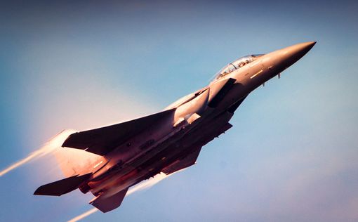 Самолеты ВВС Франции патрулируют пространство над Ираком