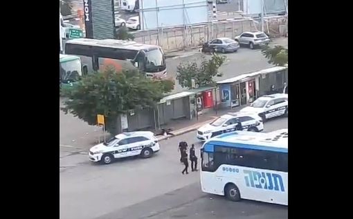 Стрельба в Раанане: солдат кричал нападавшему "Брось нож!"