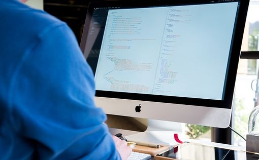 Учителей предупредили: за пропуски из зарплаты вычтут несколько тысяч шекелей