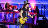 Три часа в Тель-Авиве: концерт легендарных Guns N' Roses - фоторепортаж | Фото 22