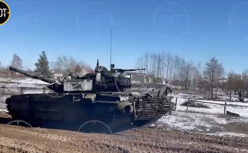 Российские танки вошли в Изюм