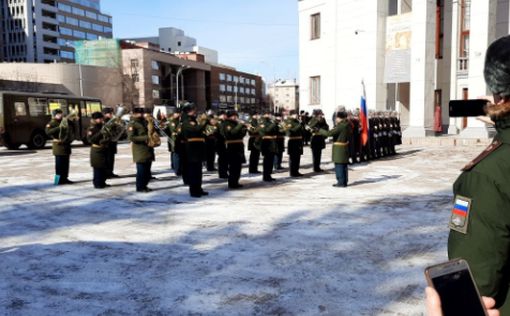 В Екатеринбурге без фанфар похоронили убитого в Украине зам. командира армии