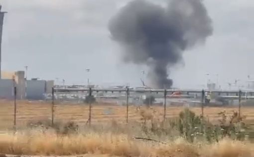 Появились первые кадры с места падения обломков ракеты в районе Бен-Гурион