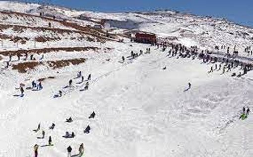 Завалило снегом: израильтян просят не приходить на гору Хермон