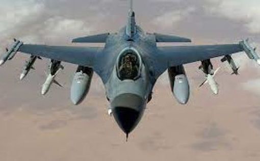 Аргентина получит американские БТР Stryker и самолеты F-16
