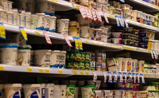 Израильтяне выбросили тонны продуктов на миллионы шекелей
