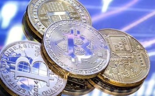 Стоимость биткоина превысила 105 000 долларов