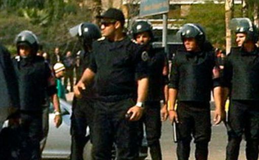 Вооруженые люди застрелили 2 человек на окраине Каира