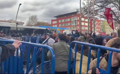 На протестах в Турции арестованы 343 человека