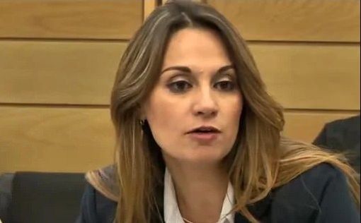 Кризис начала учебного года обсудят на экстренном заседании правительства