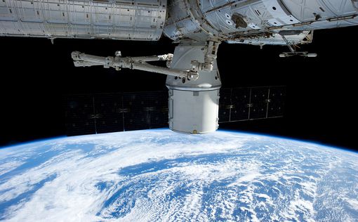 Тихая война в космосе: Китайский спутник следит за другими аппаратами на орбите