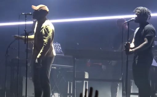 Группа Massive Attack показала на концерте видео с Яхьей Синваром | Фото: YouTube