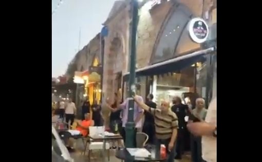 Видео: арабы в Яффо кричат "Аллах Акбар" во время ракетной тревоги